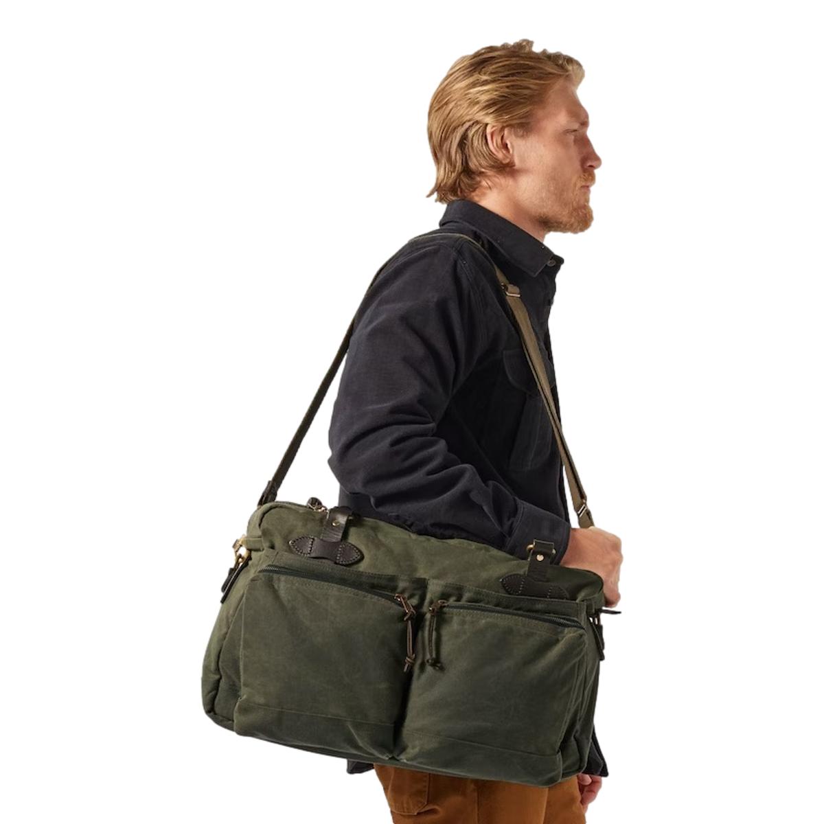 Filson 48 Hour Tin Cloth Duffle Otter Green - MILWORKS