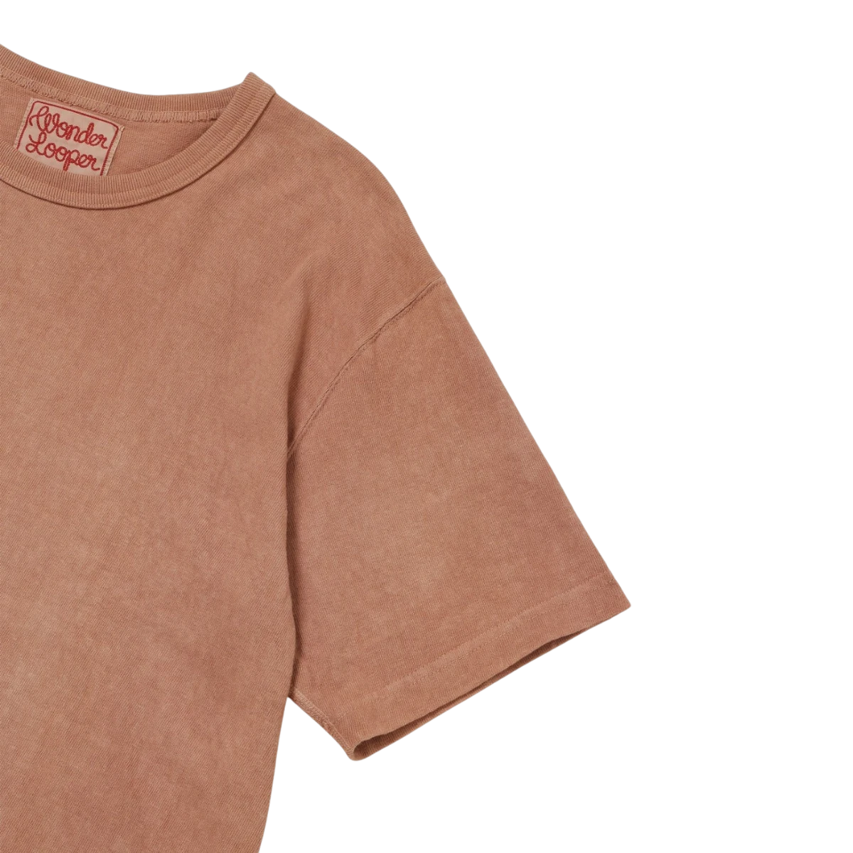 Wonder looper Amami hand-dyed rosy slub cotton T-shirt with a ribbed crewneck collar and textured jersey fabric.