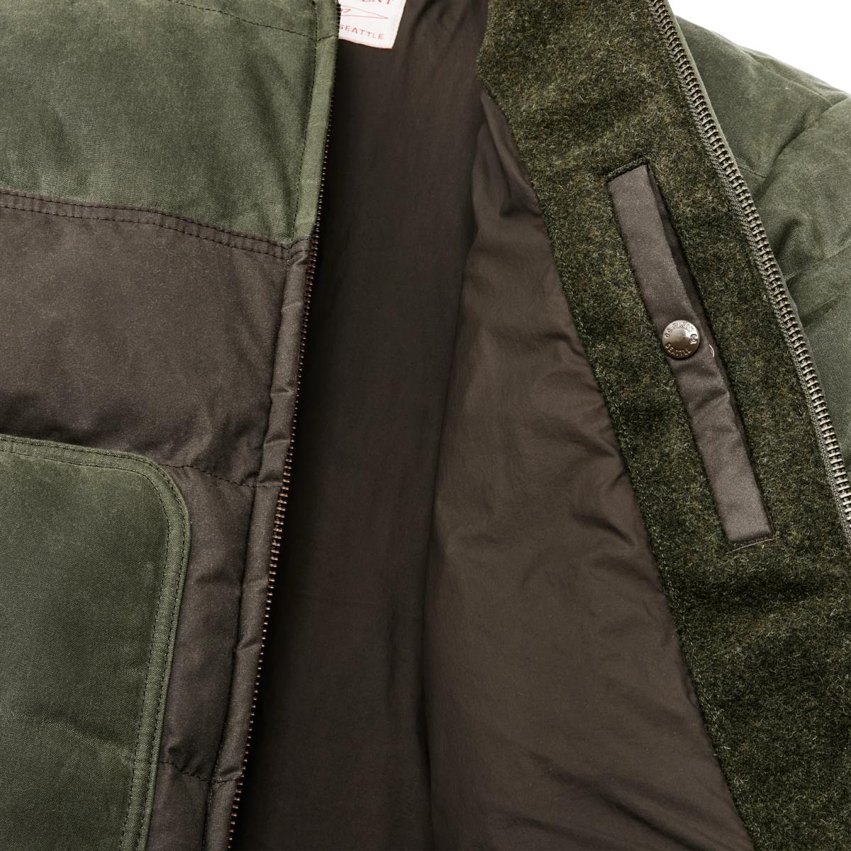 Down Bomber Jacket Otter Green - Jacket