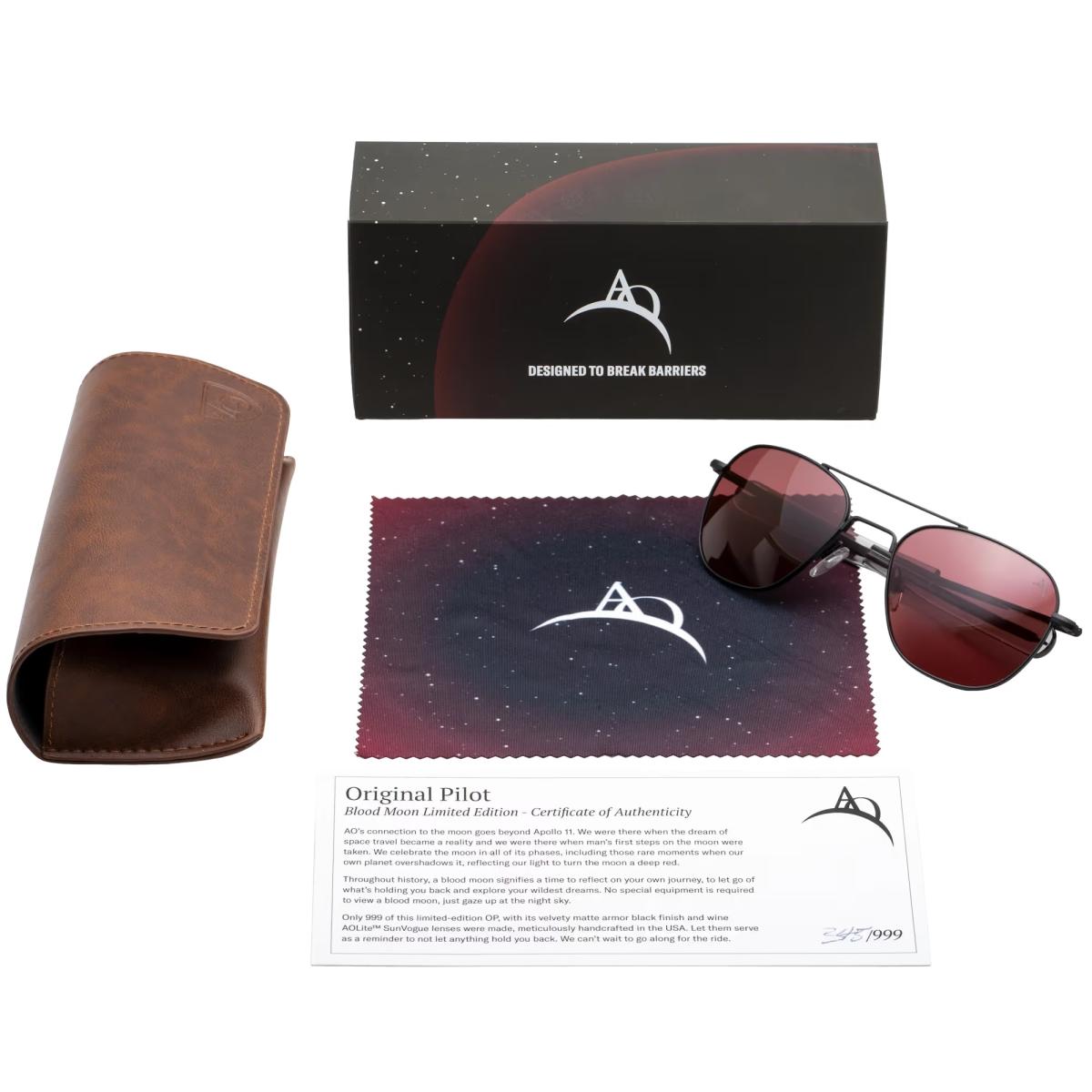 Limited Edition Original Pilot Blood Moon - Sunglasses