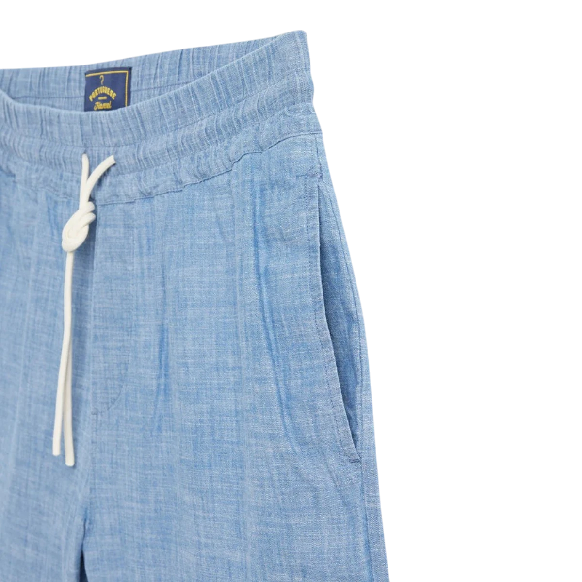 MILWORK blue chambray organic cotton shorts with drawstring and side pockets, made in Portugal.