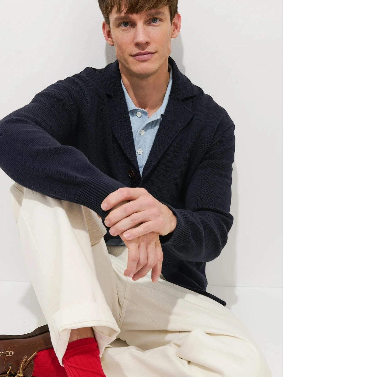 MILWORK Men's dark navy cotton-linen blend blazer cardigan with corozo nut buttons.