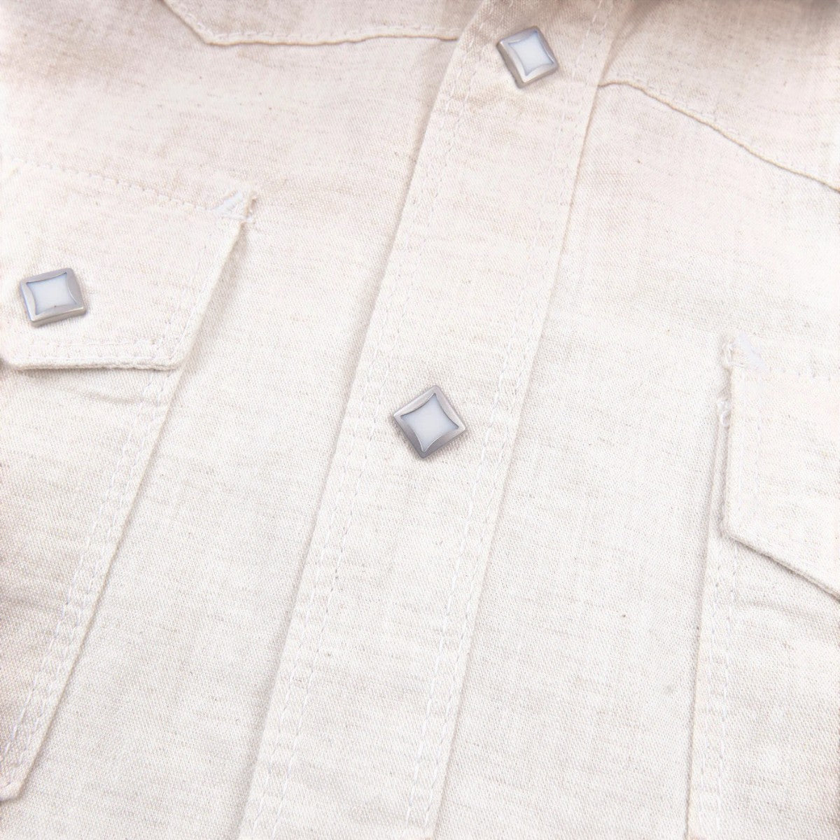 MILWORK Sand calico western style shirt with sawtooth flap pockets and diamond snaps. Cotton-linen blend.