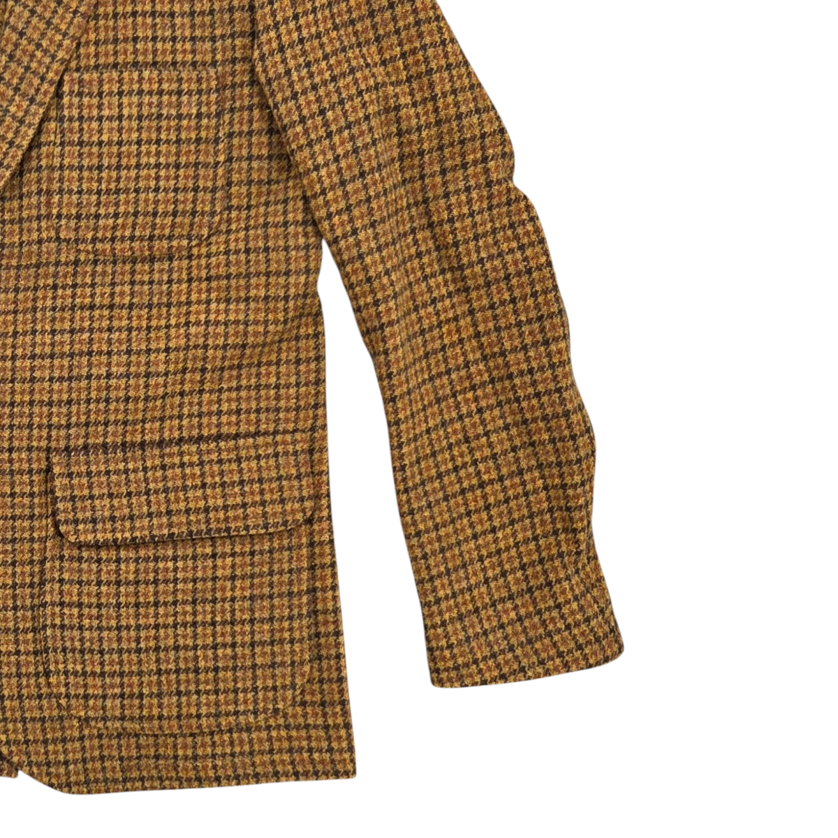 MILWORKS East Harbour Surplus Freeport jacket in a beige and brown pied de poule pattern with front flap pockets
