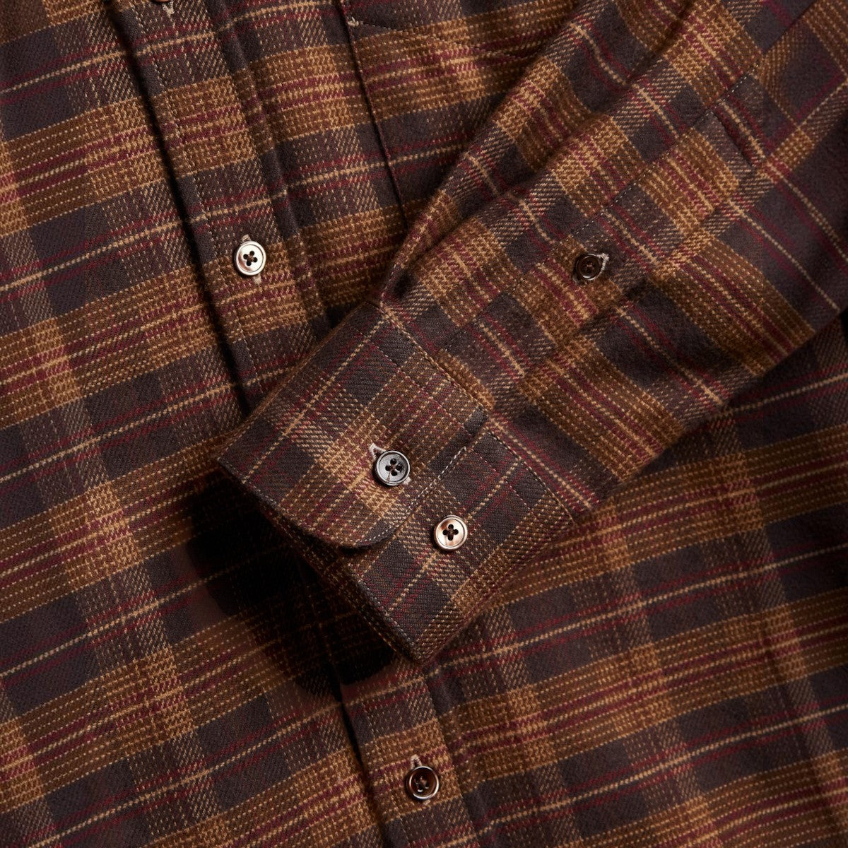 MILWORKS Trigo plaid flannel shirt in brown cotton with mother of pearl buttons and detailed cuff stitching