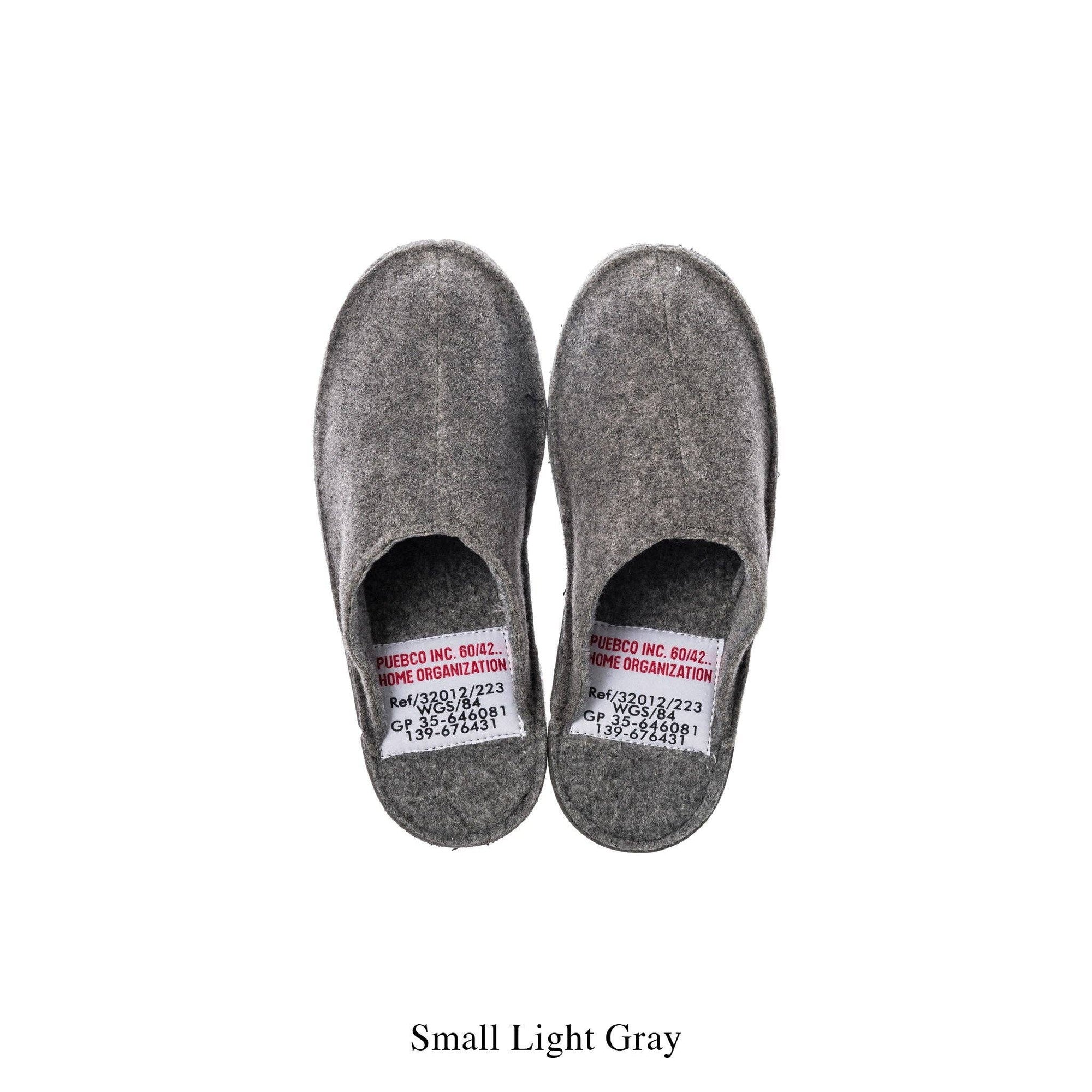 SLIPPERS: Dark Gray / Large