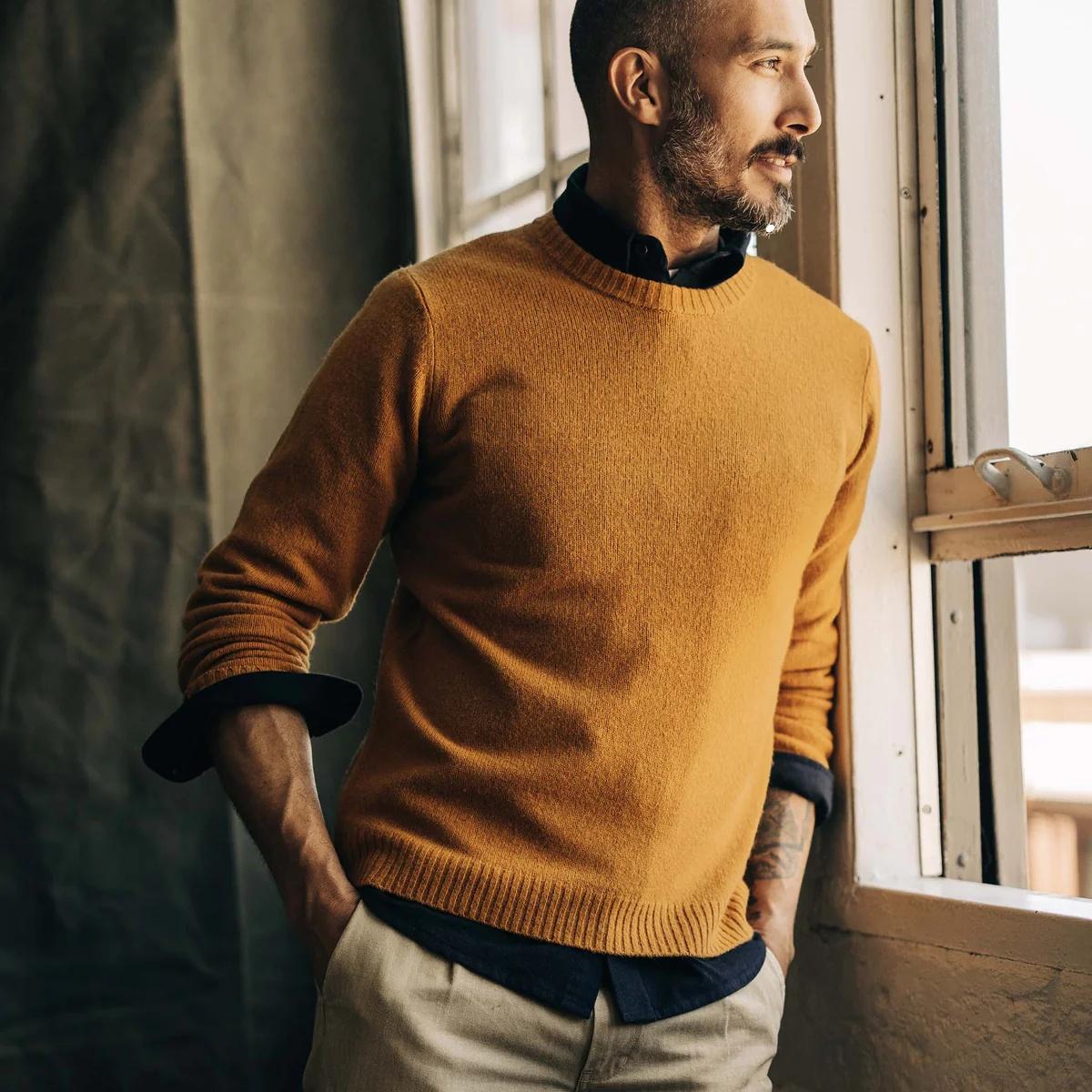 The Lodge Sweater Gold - Sweater