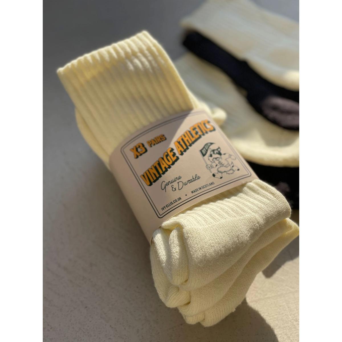 The Vintage Athletic Triple Pack Ecru - Socks