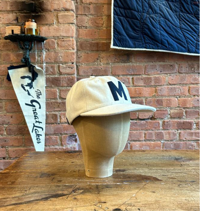 Wool Fieldhouse ’M’ Cap Cream - Hat